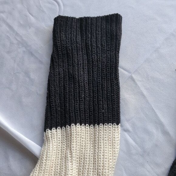 Andrea jovine ecru Black Color Block striped v-neck sweater size s - Picture 8 of 8